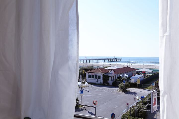 Hotel View 42 of 44