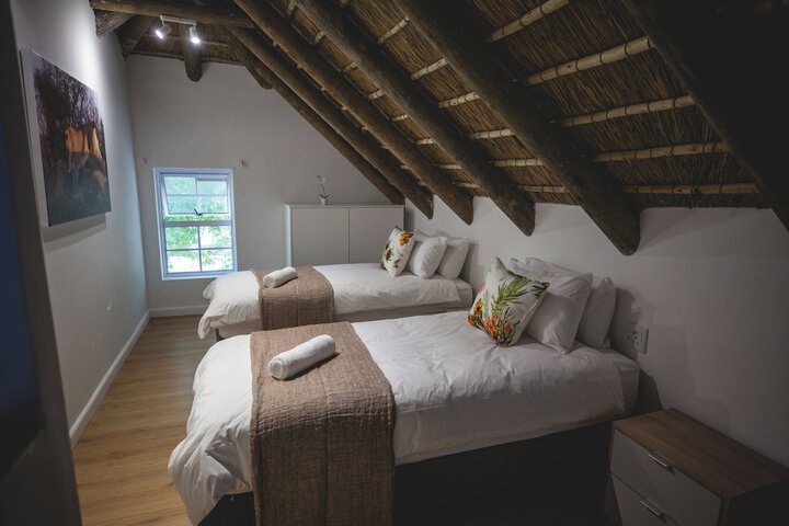 Room 7 of 27