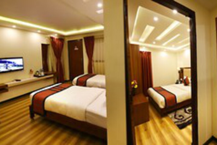 Room 112 of 339