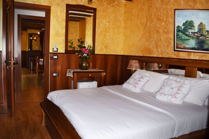 Room 78 of 139