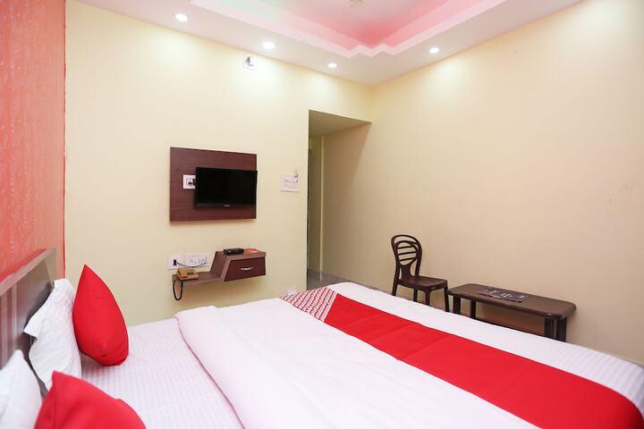 Room 15 of 22