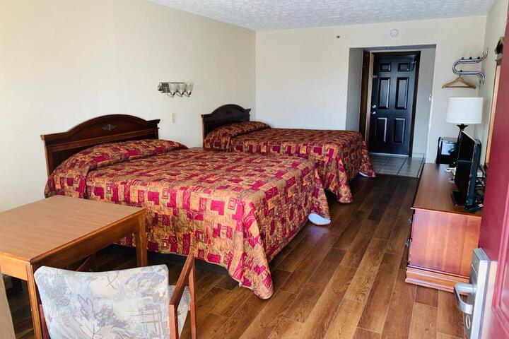 Deluxe Room 2 Queen Beds River View