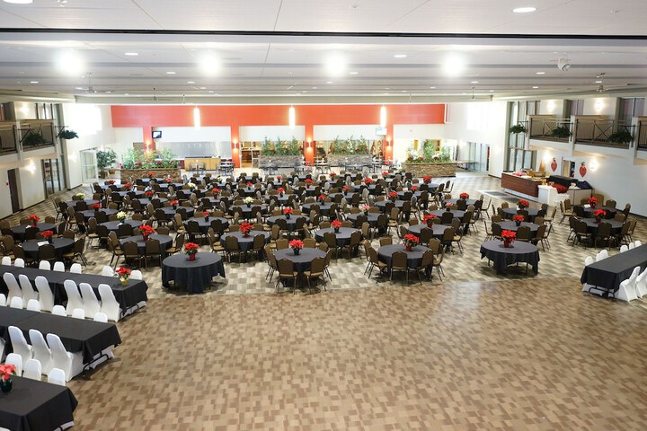 Ballroom/Hall 8 of 8