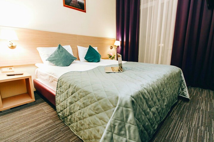 Room 21 of 116