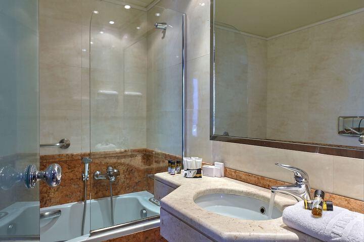 Bath Photo