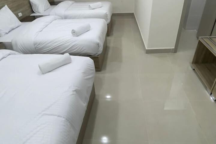 Room 7 of 29