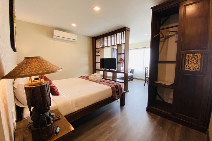 Room 18 of 30