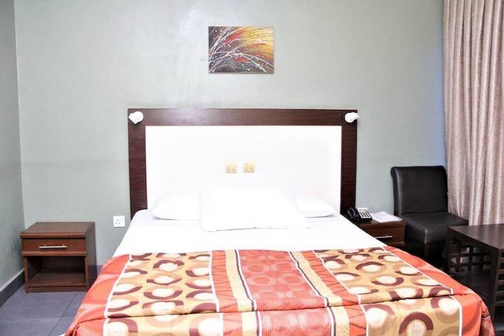 Room 15 of 47