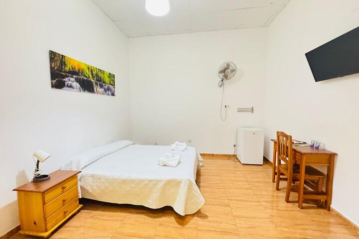 Room 4 of 26