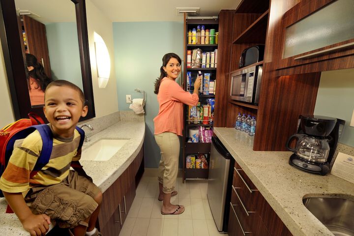 Breakfast/Coffee Service 29 of 38