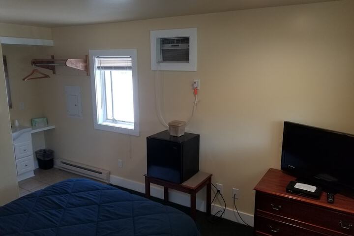 Room 27 of 52