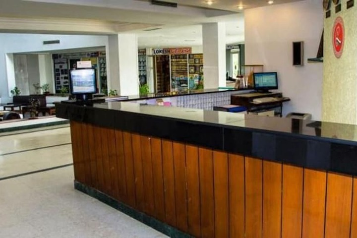 Lobby Entry