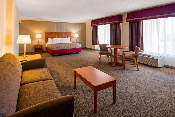 Room 4 of 29