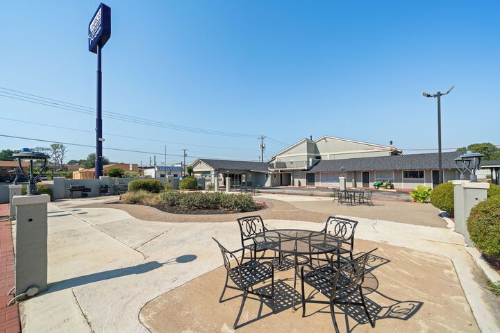 BBQ/picnic area