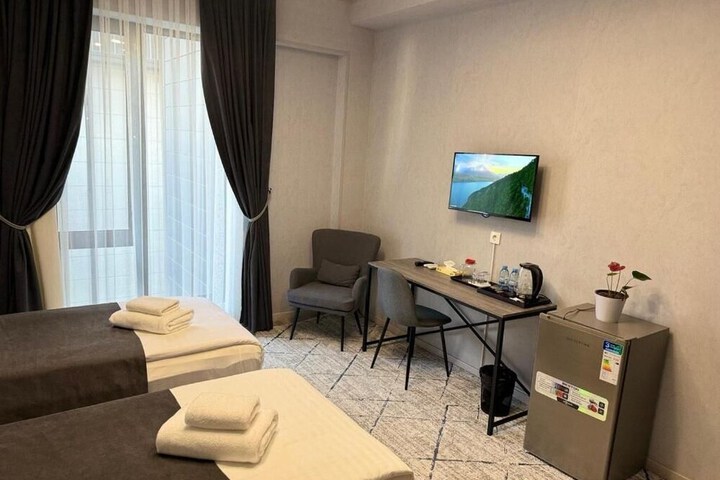 Room 42 of 62