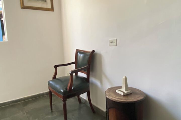 Room 38 of 83