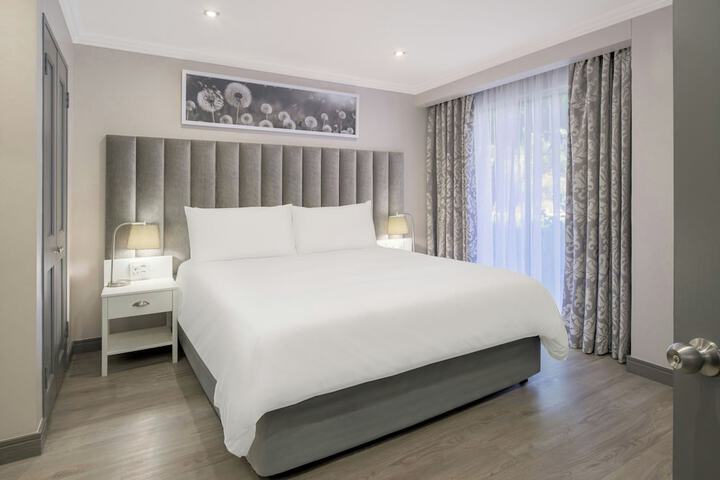 Room 12 of 131