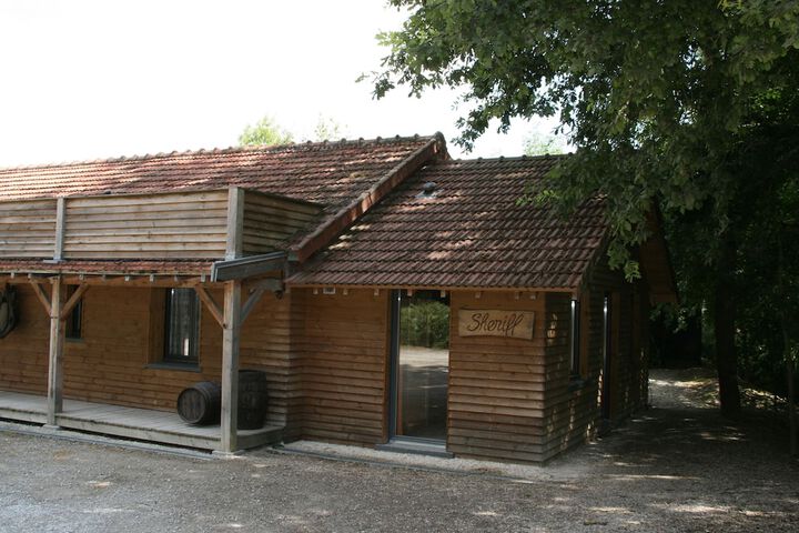 Room 4 of 66