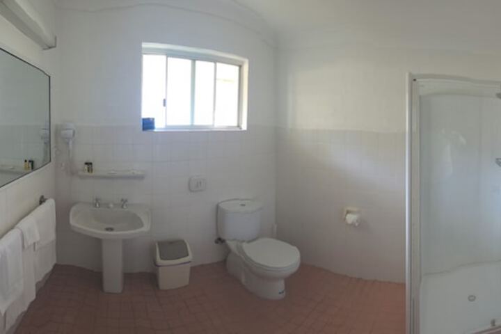 Room 57 of 84