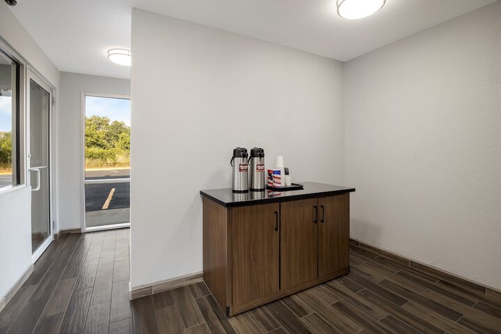 Breakfast/Coffee Service 42 of 56