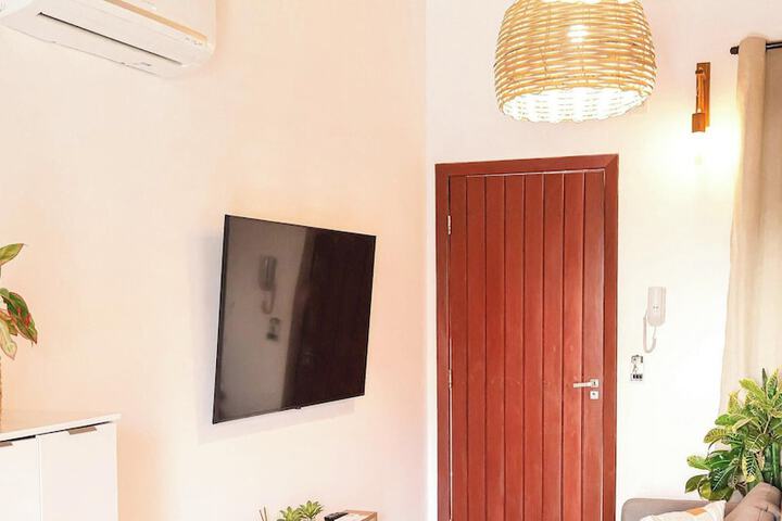 Room 30 of 94