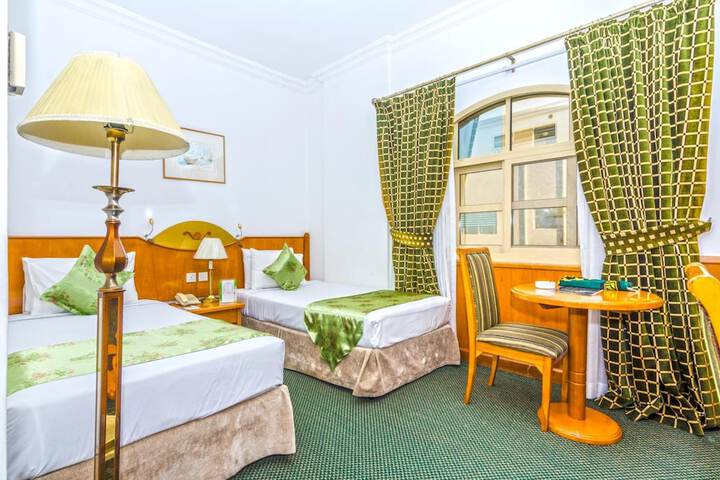 Room 18 of 49