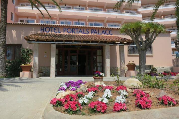 Hotel 1 of 5
