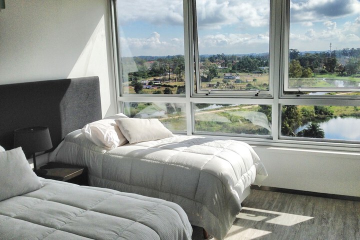 Room 3 of 18