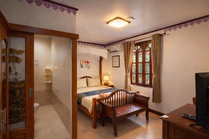 Room 14 of 44