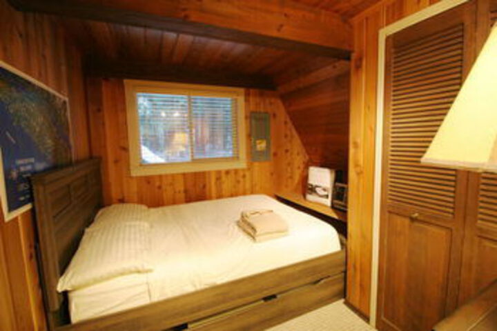 Room 165 of 697
