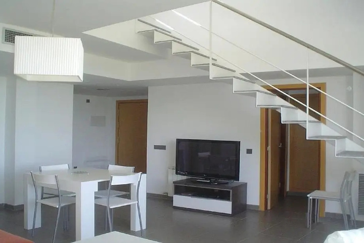 Room 2 of 14