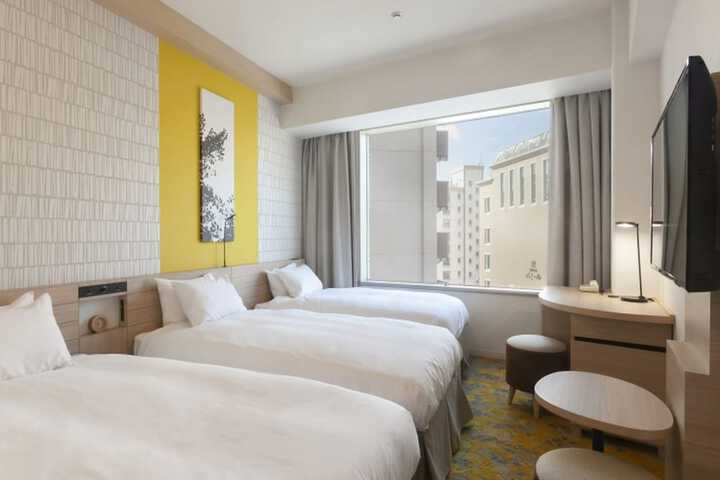 Room 7 of 184