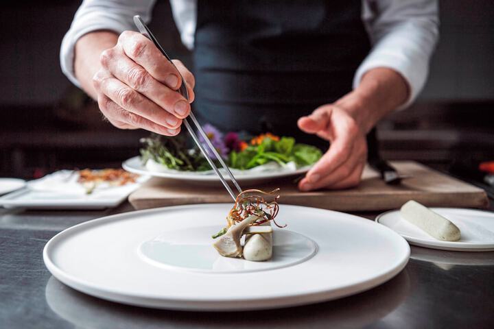 Dining 56 of 75