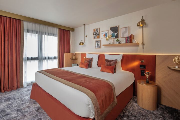 Room 48 of 205