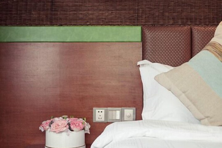 Room 29 of 76