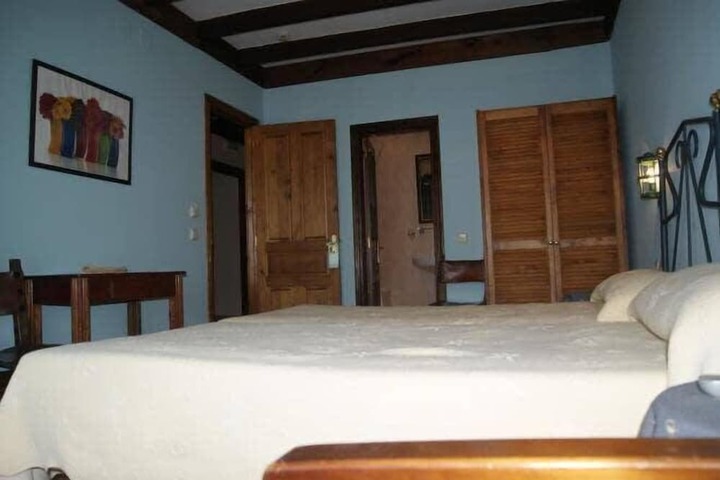 Room 10 of 57