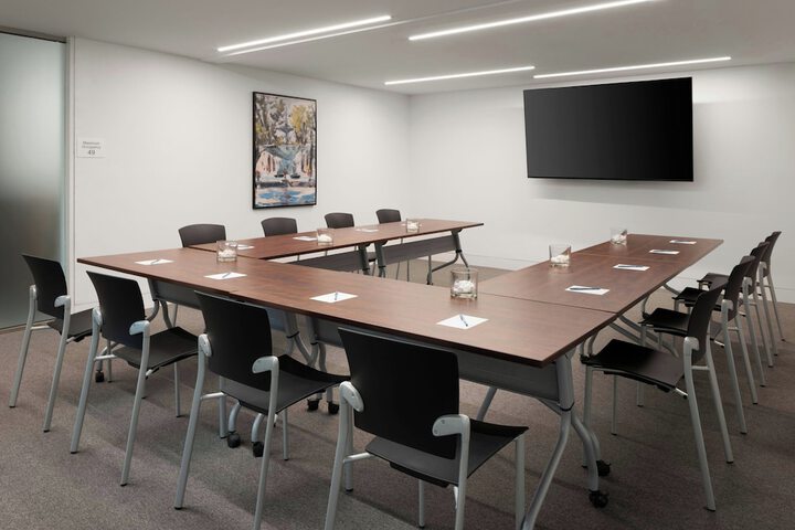 Meeting facility