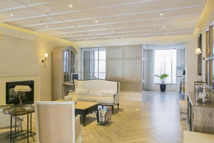 Lihua Xiaozhen Hotel (Beijing Huairou)