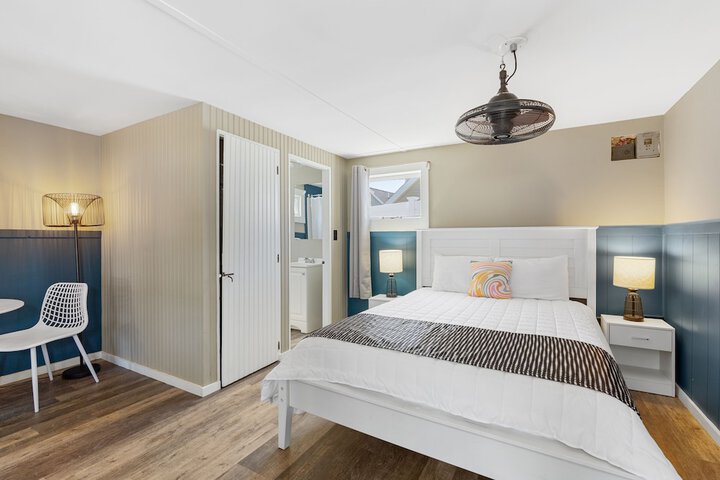 Room 22 of 64