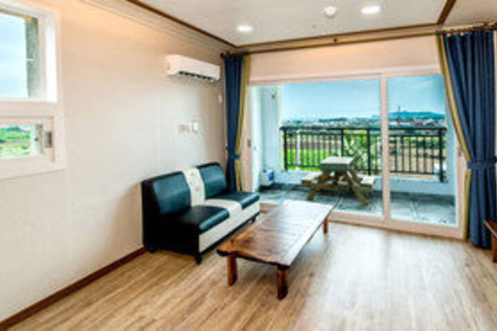Room 117 of 139