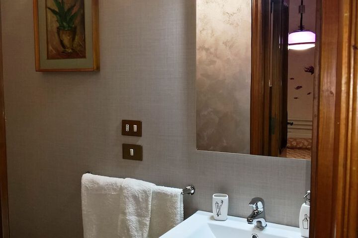 Room 18 of 41