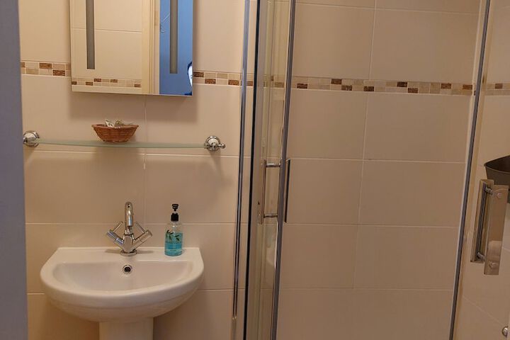 Room 45 of 62