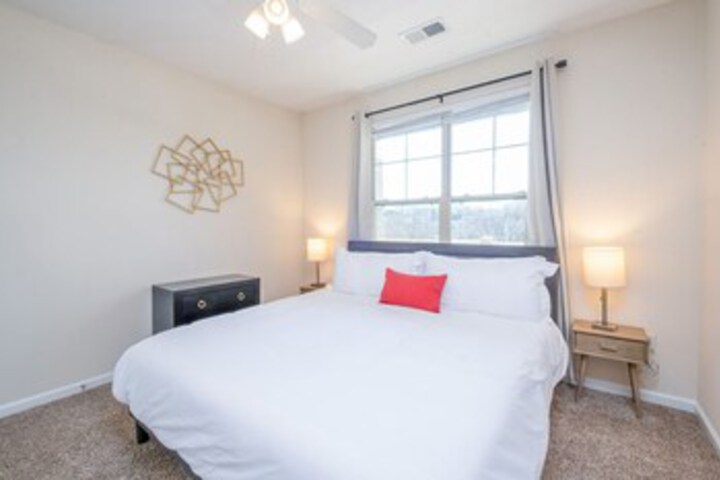 Room 75 of 82