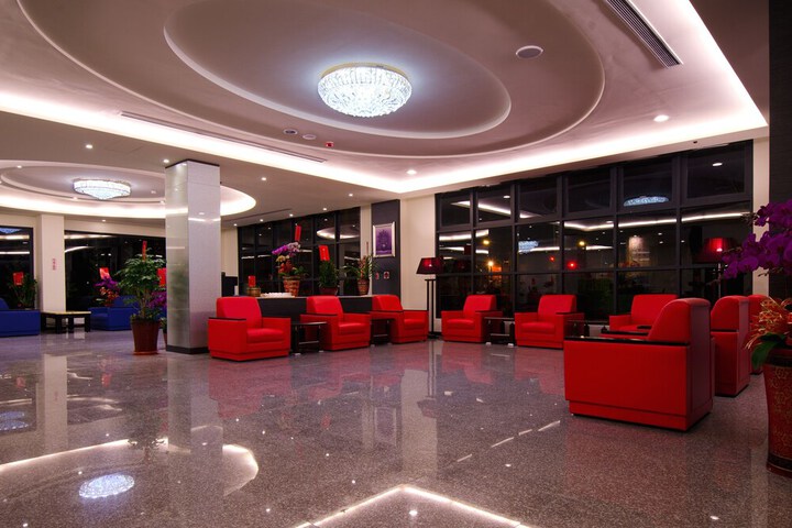 Hotel Interior 6 of 39