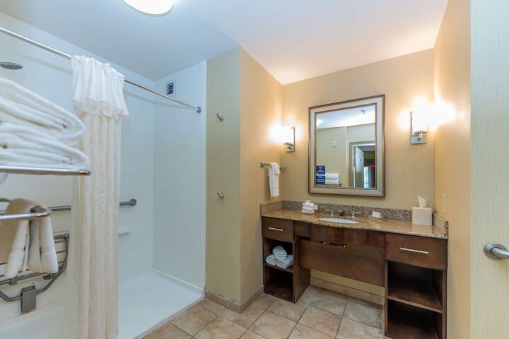 Bathroom shower
