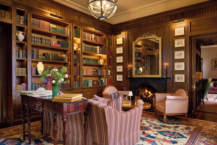 Hotel Interior 7 of 107