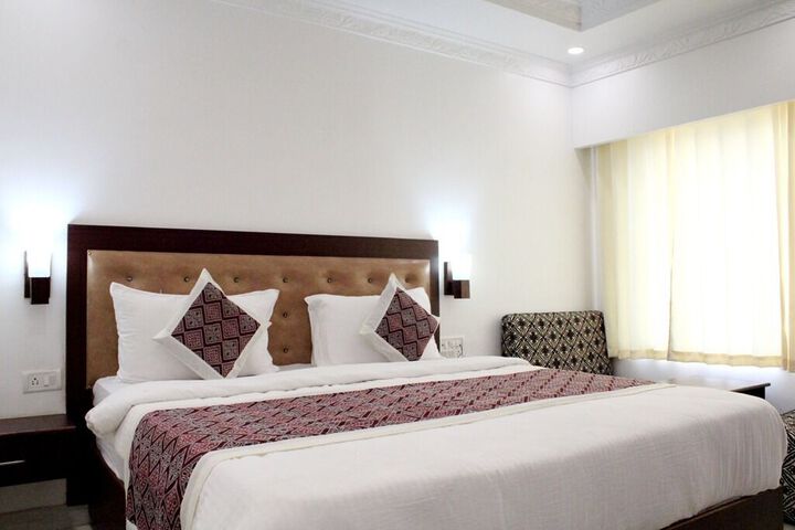 Room 21 of 30