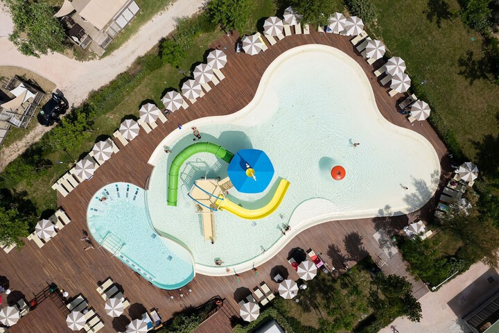 Pool 94 of 122