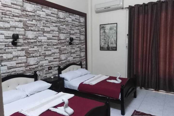 Room 17 of 51