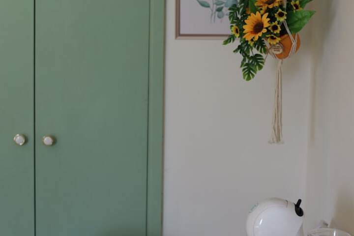 Room 36 of 107